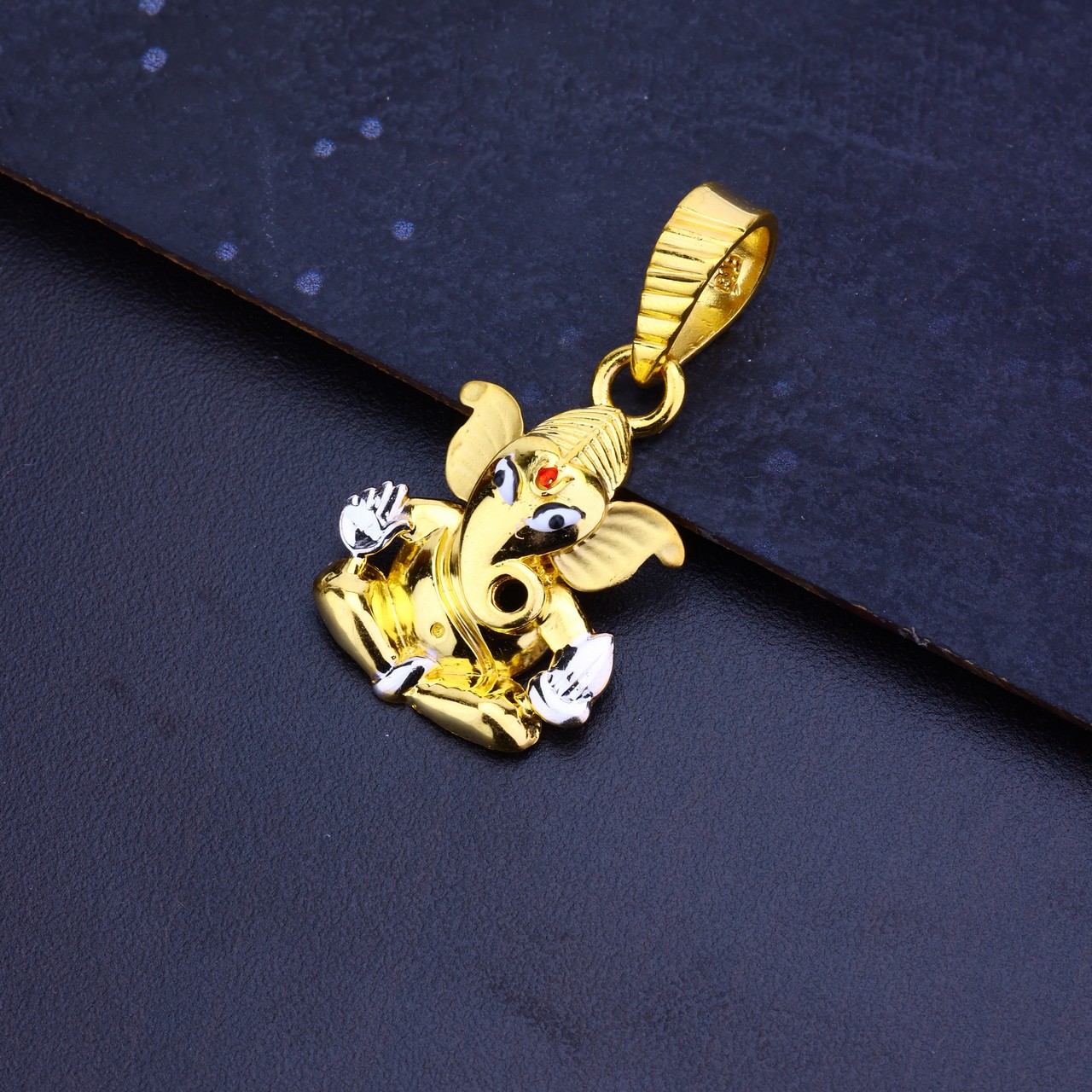 Plain Pendant (PPD670)