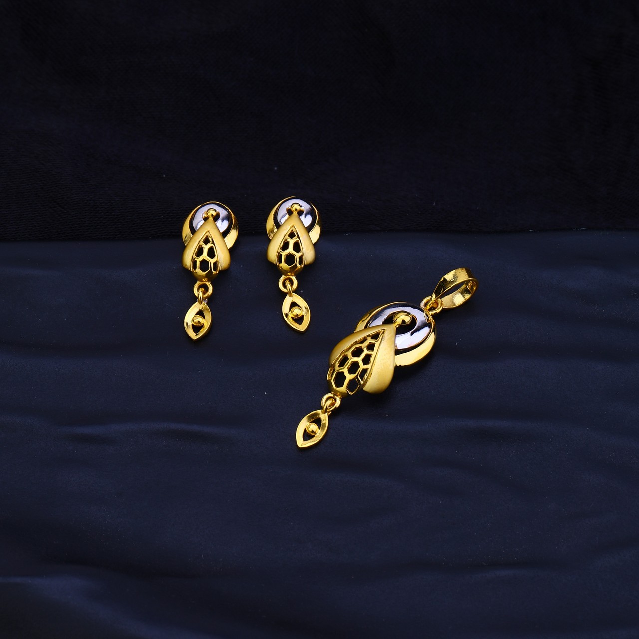 Plain Pendant Set (PPS8)