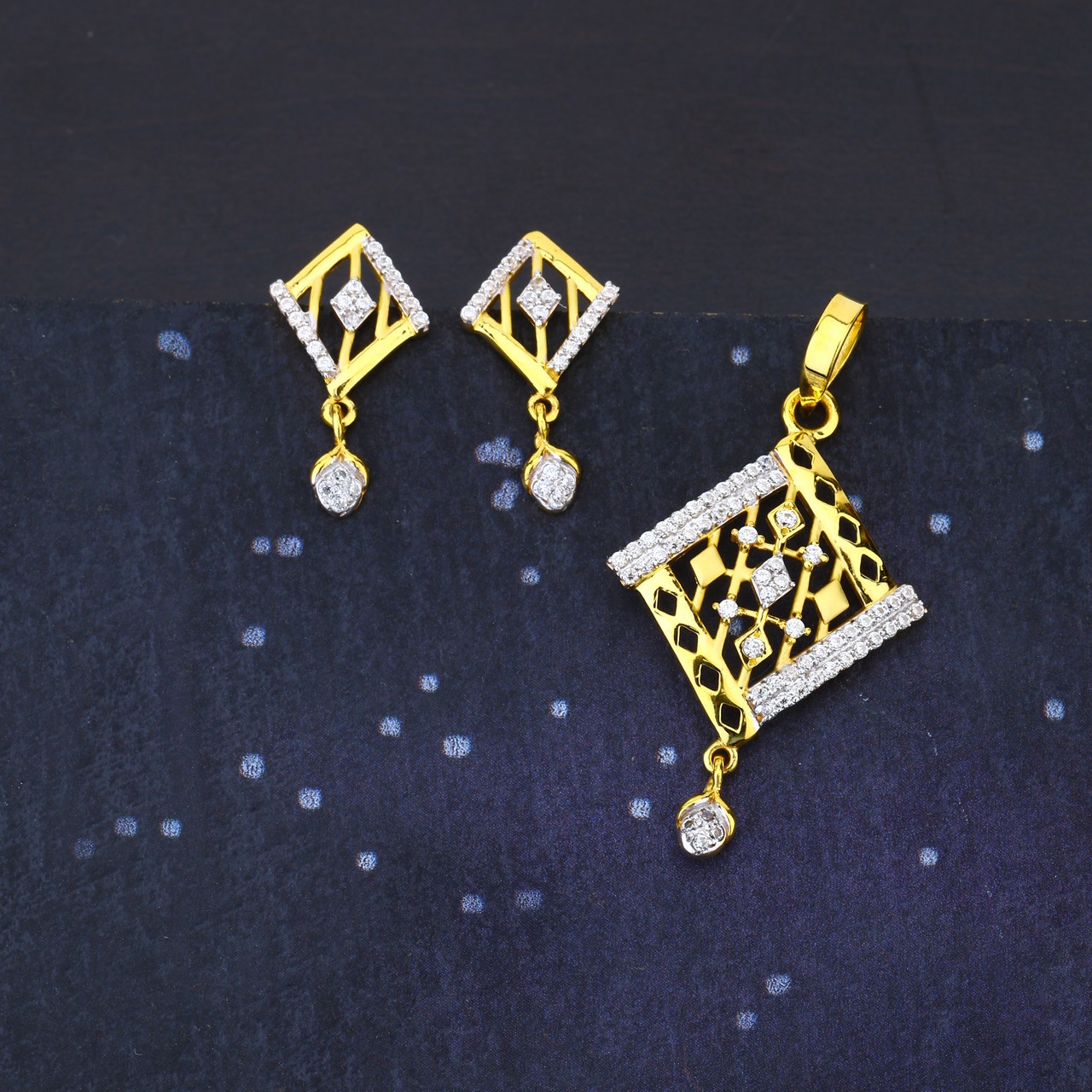 CZ Pendant Set (PS4267)