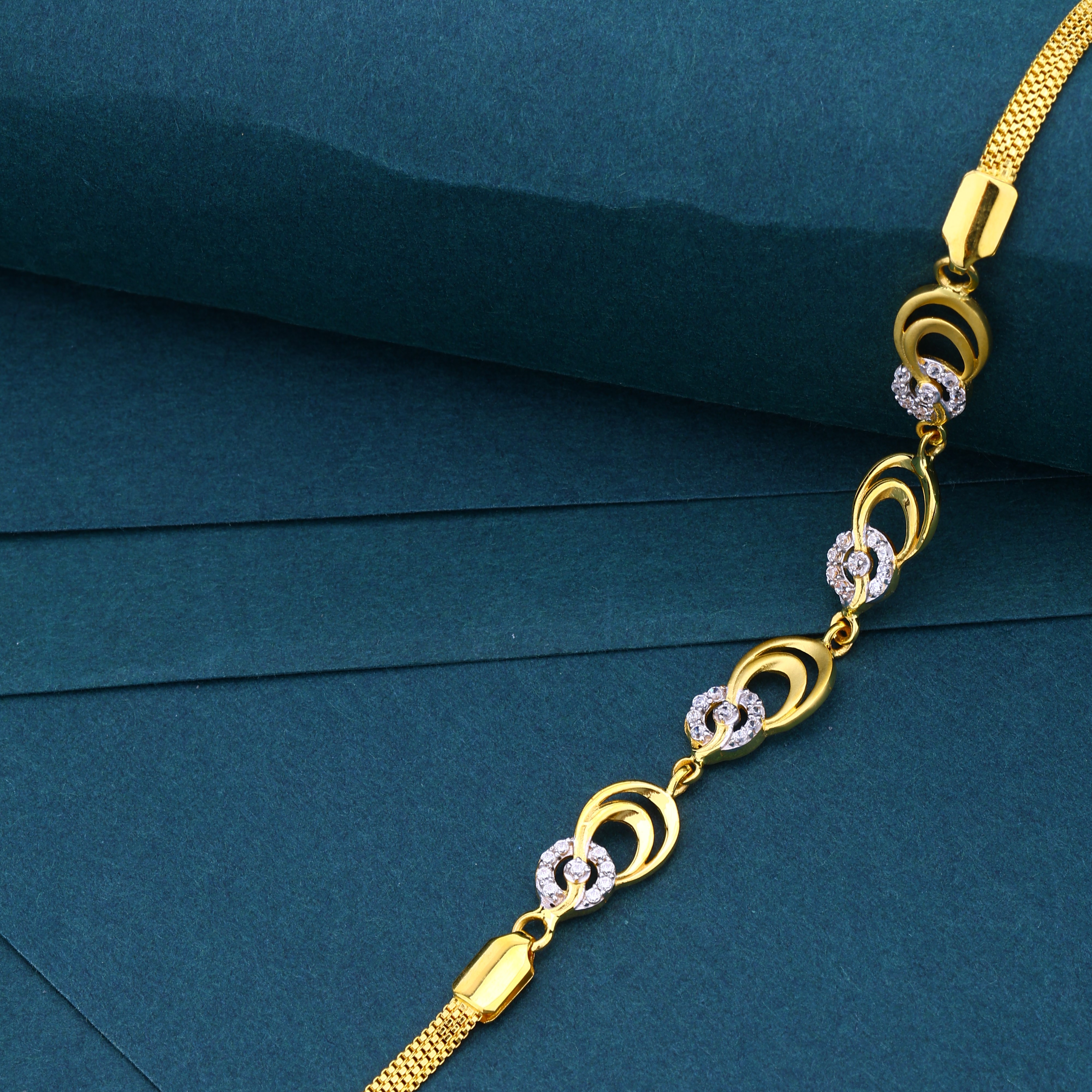 CZ Lucky (PSTOPS4152)