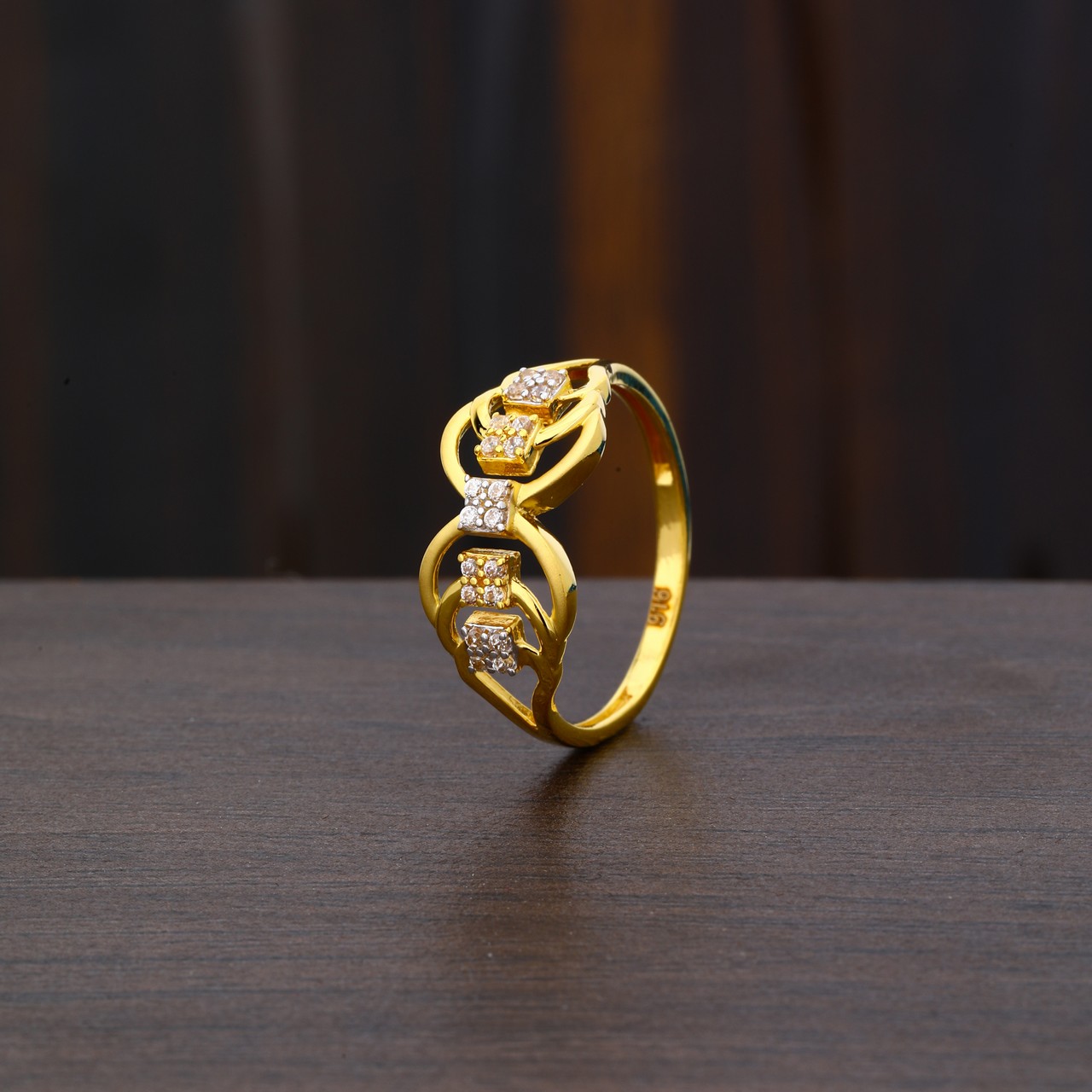 CZ Ladies Ring (LR16282)