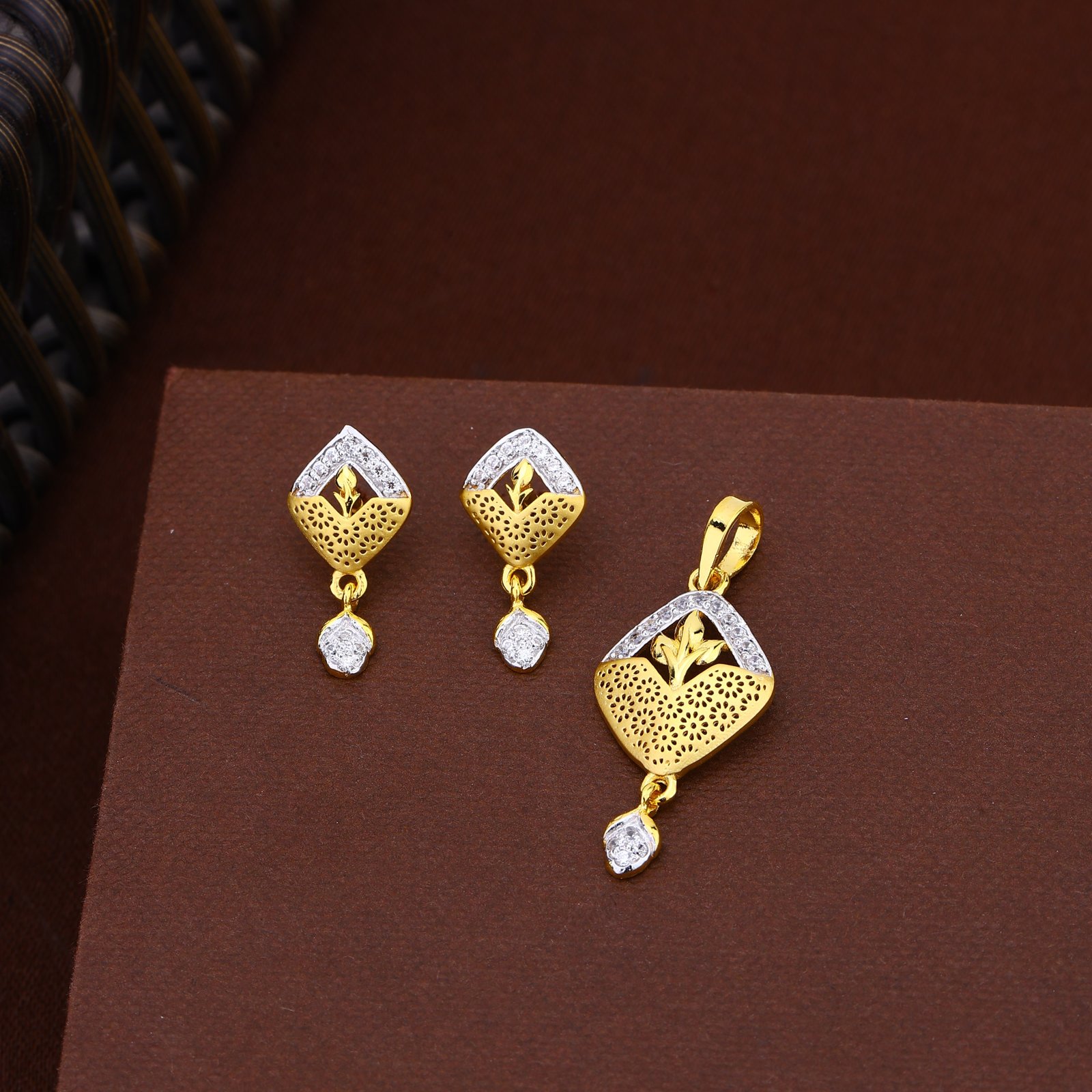 CZ Pendant Set (SJPS-3874)