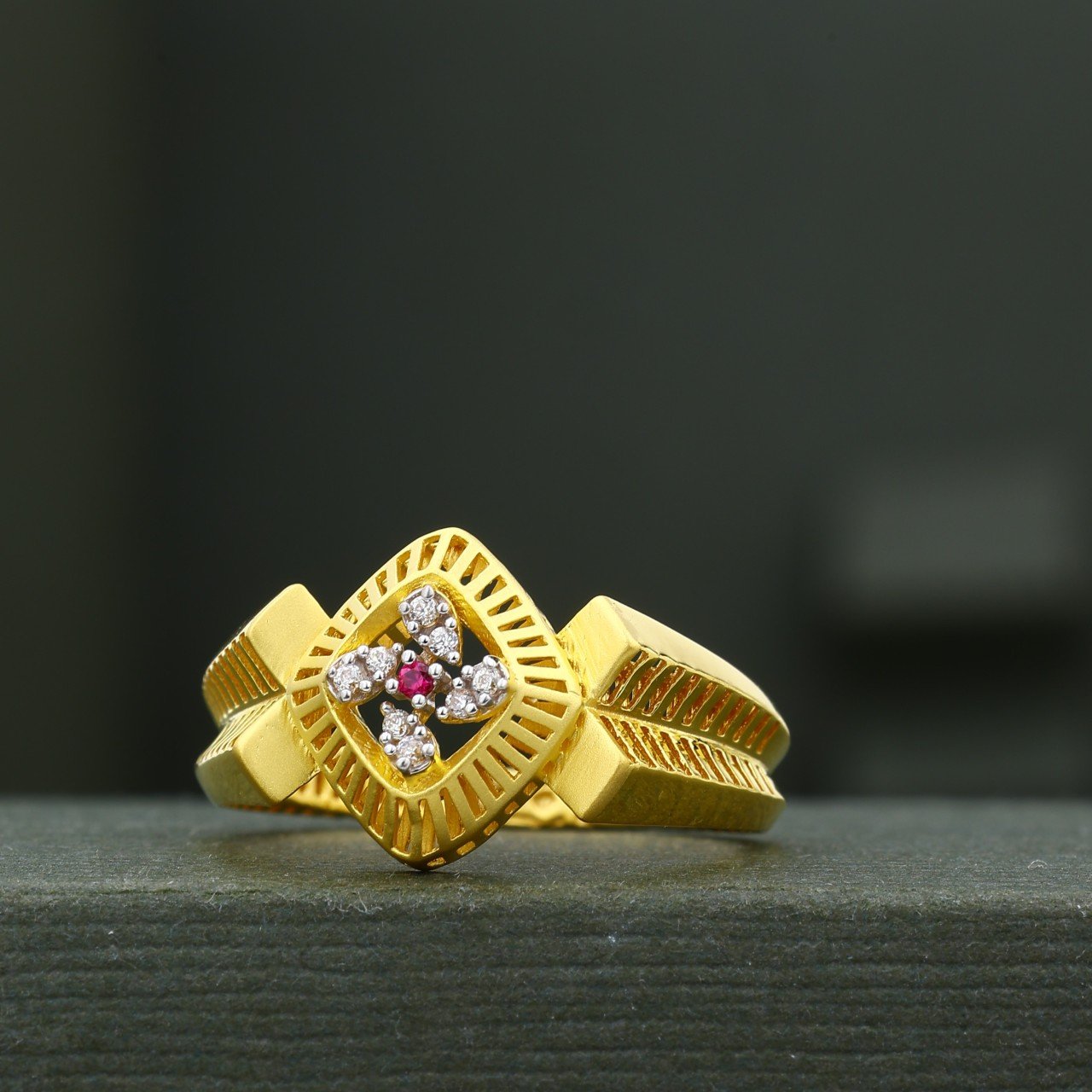 CZ Ladies Ring (DZLR-54423P)