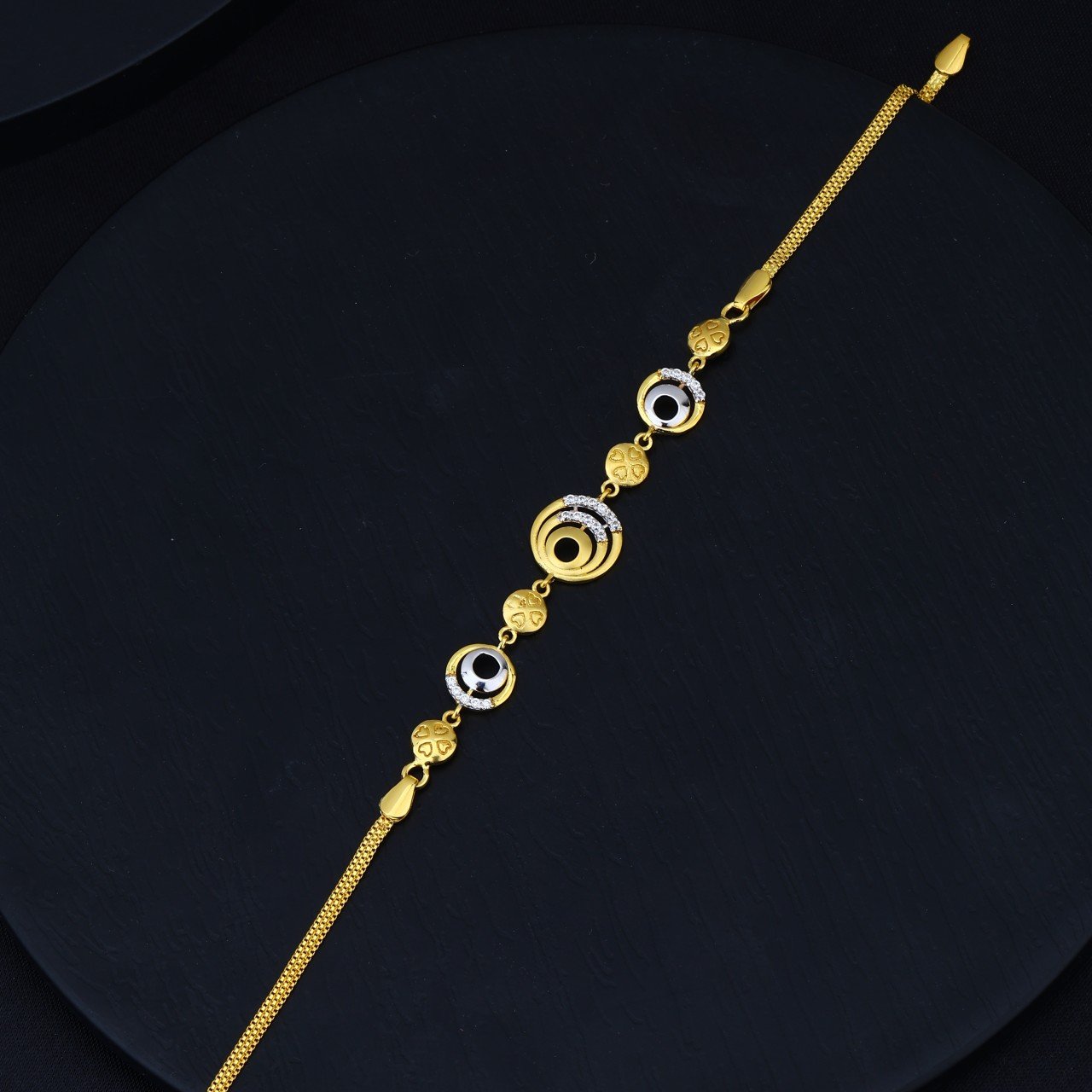 CZ Lucky (SJLBR-639-PH)