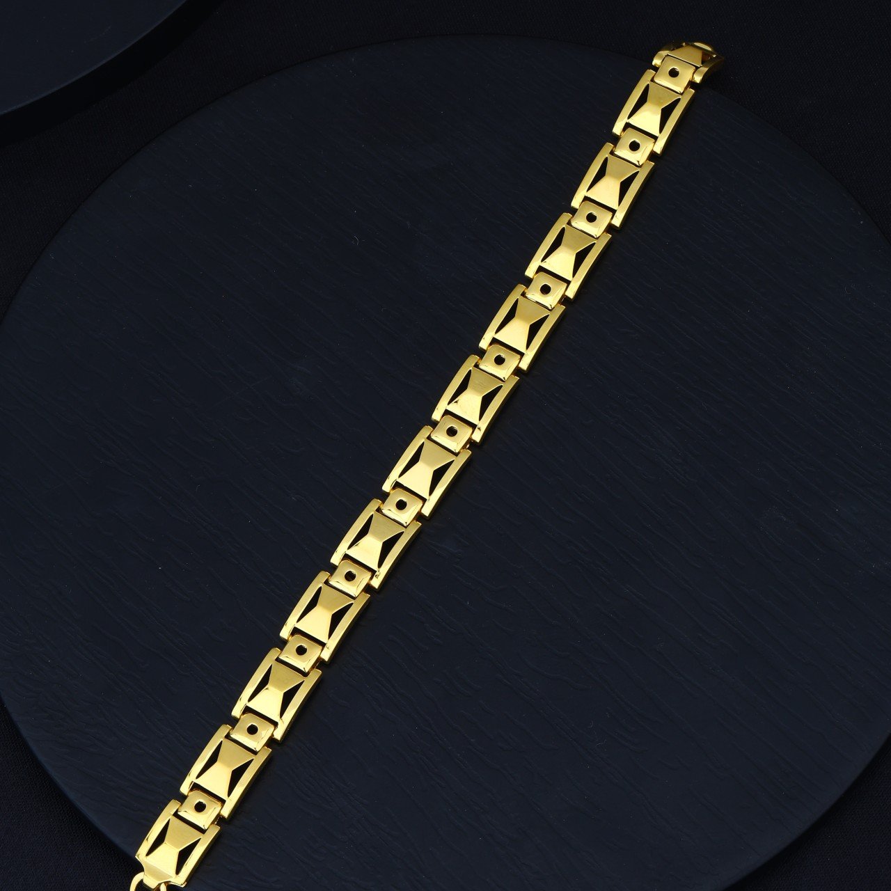 GENTS BRACELET  (SJGBR-260-P)